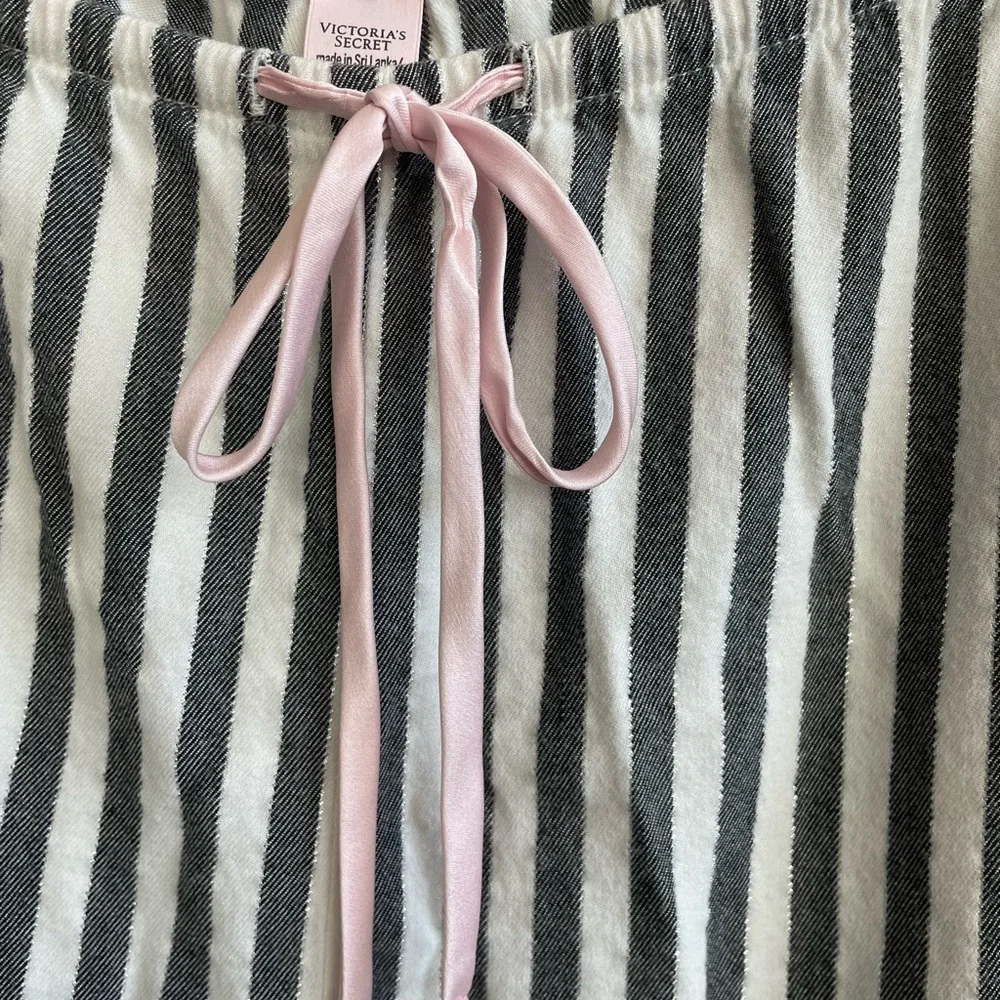 Victoria's Secret Gray White Silver Metallic Striped Pajama Set - Picture 8 of 16